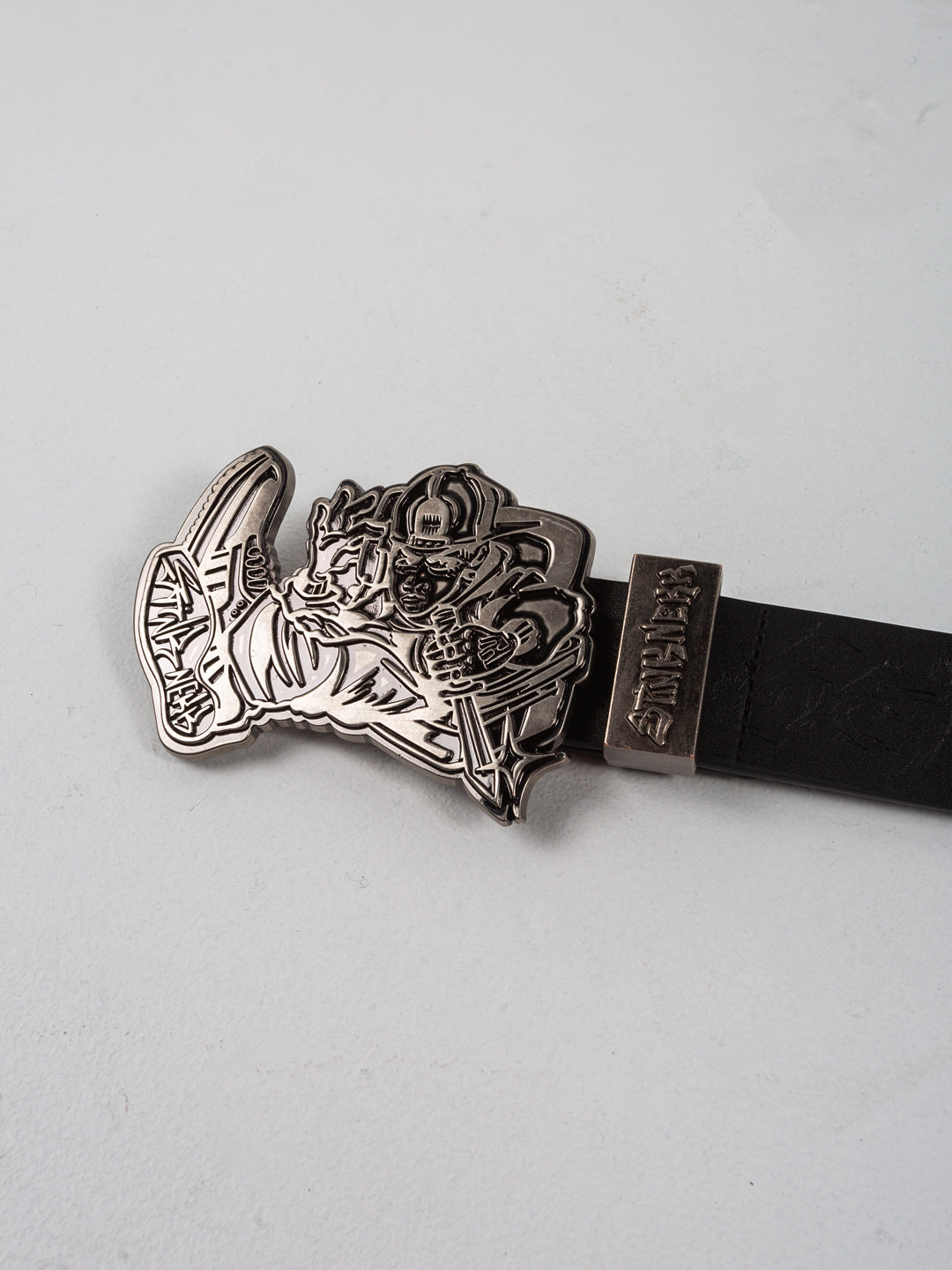 'Observer' Leather Belt